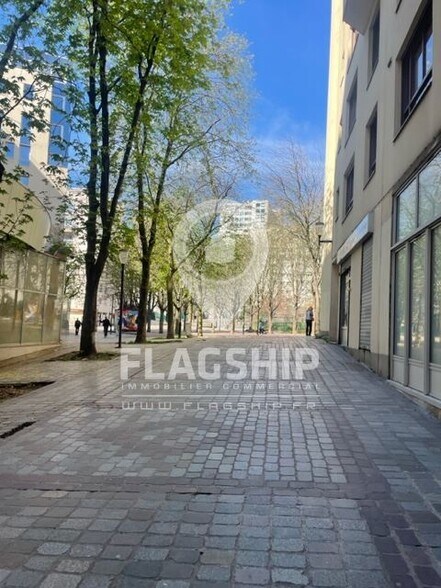 Local commercial dans PARIS à vendre - Photo de l’immeuble – Image 2 sur 2