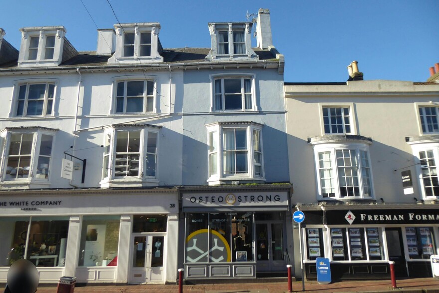 26 High St, Tunbridge Wells à vendre - Photo de l’immeuble – Image 1 sur 12