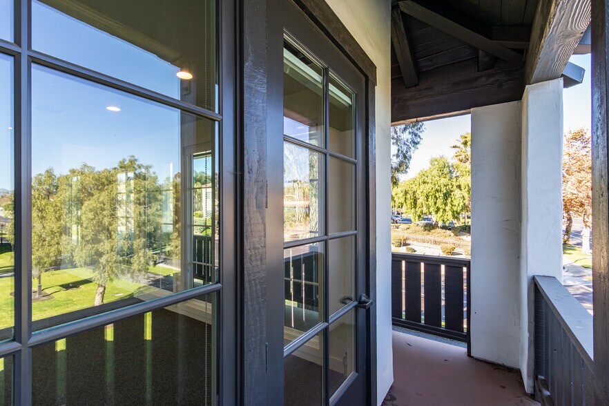 27322 Calle Arroyo, San Juan Capistrano, CA à louer - Photo de l’immeuble – Image 3 sur 21