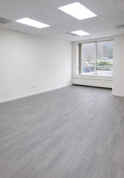 488 Freedom Plains Rd, Poughkeepsie, NY à louer Photo intérieure– Image 1 sur 2