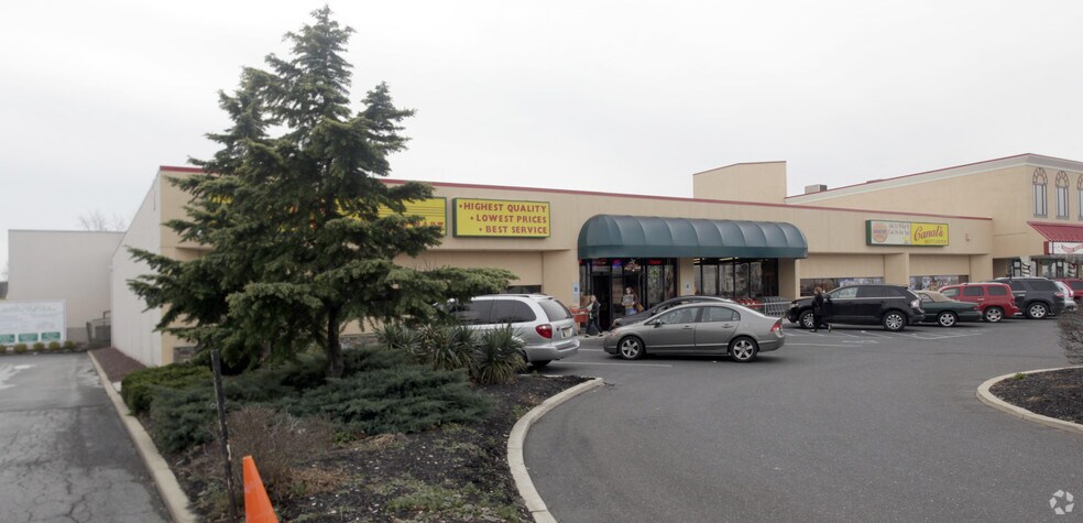 44 W Rt 70, Marlton, NJ à louer - Photo principale – Image 2 sur 5