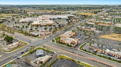 1697 W Lacey Blvd, Hanford, CA - VUE AÉRIENNE  vue de carte - Image1