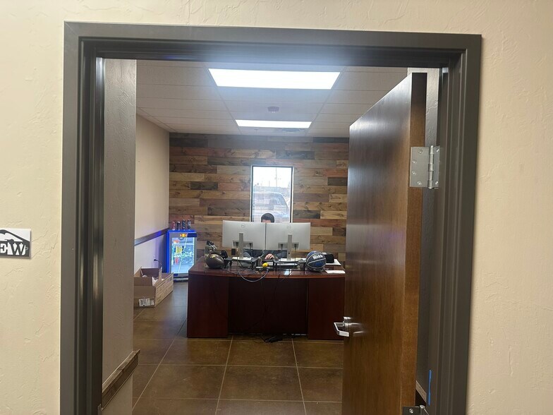 400 SE Stafford St, Lawton, OK à vendre - Photo intérieure – Image 3 sur 25