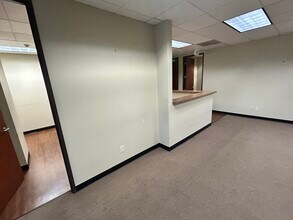 4300 Long Beach Blvd, Long Beach, CA à louer Photo intérieure– Image 1 sur 4