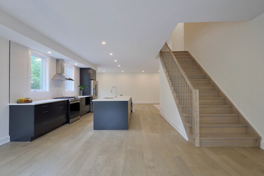 62 Columbus Av - 12 Sylvester St portefeuille de 1 biens à vendre sur LoopNet.fr - Photo de l’immeuble – Image 3 sur 21