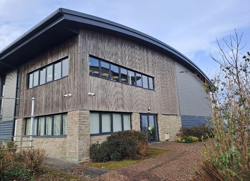Wilson Way, Redruth à vendre - Photo de l’immeuble – Image 2 sur 3