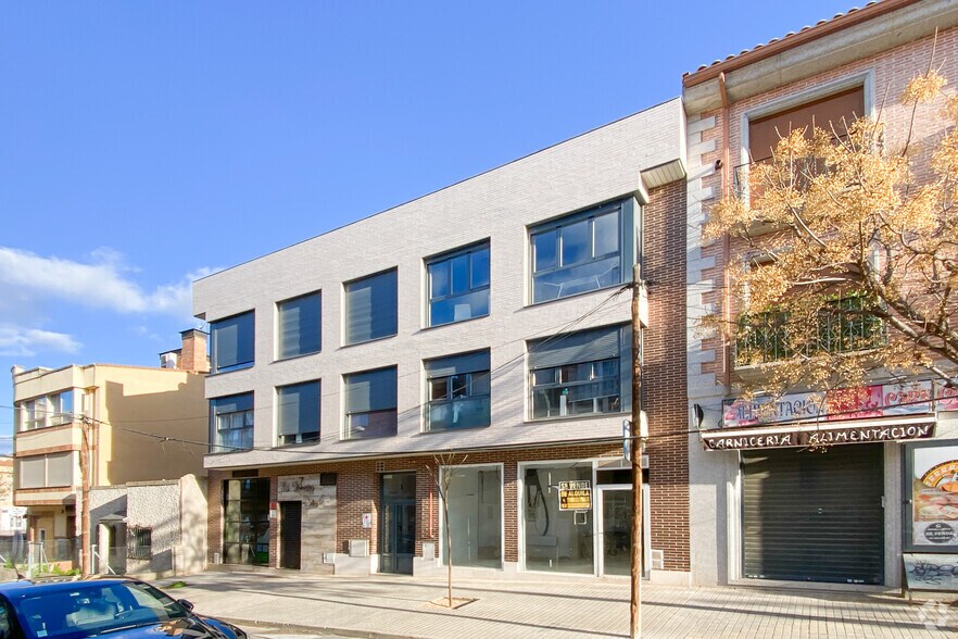 Calle Carretas, 5, Villanueva de la Cañada, Madrid à vendre - Photo de l’immeuble – Image 2 sur 3