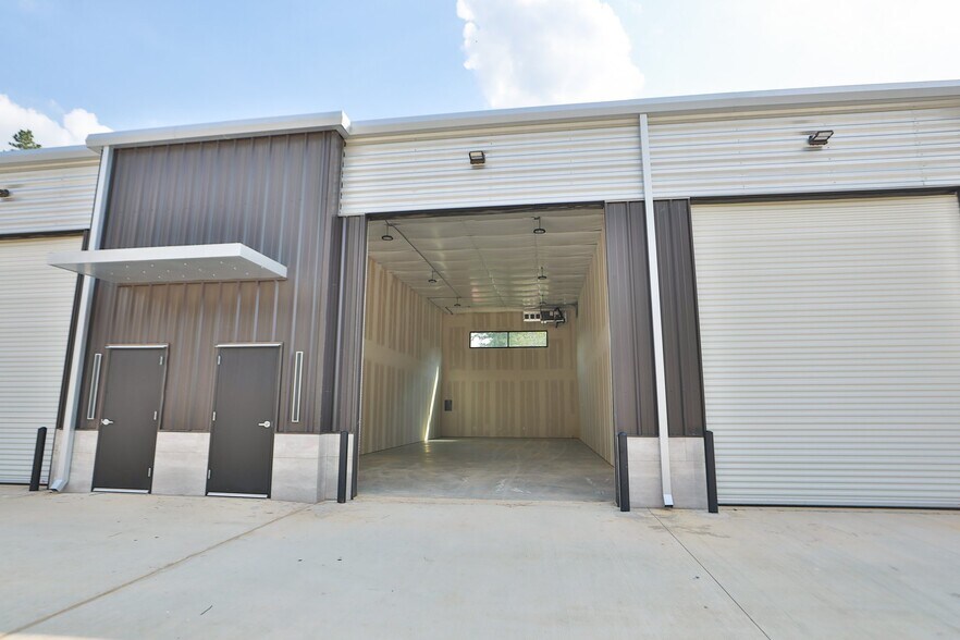 12402 Malcomson Rd, Houston, TX à vendre - Photo de l’immeuble – Image 3 sur 27