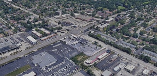 Plus de détails pour 990 N York St, Elmhurst, IL - Local commercial à louer