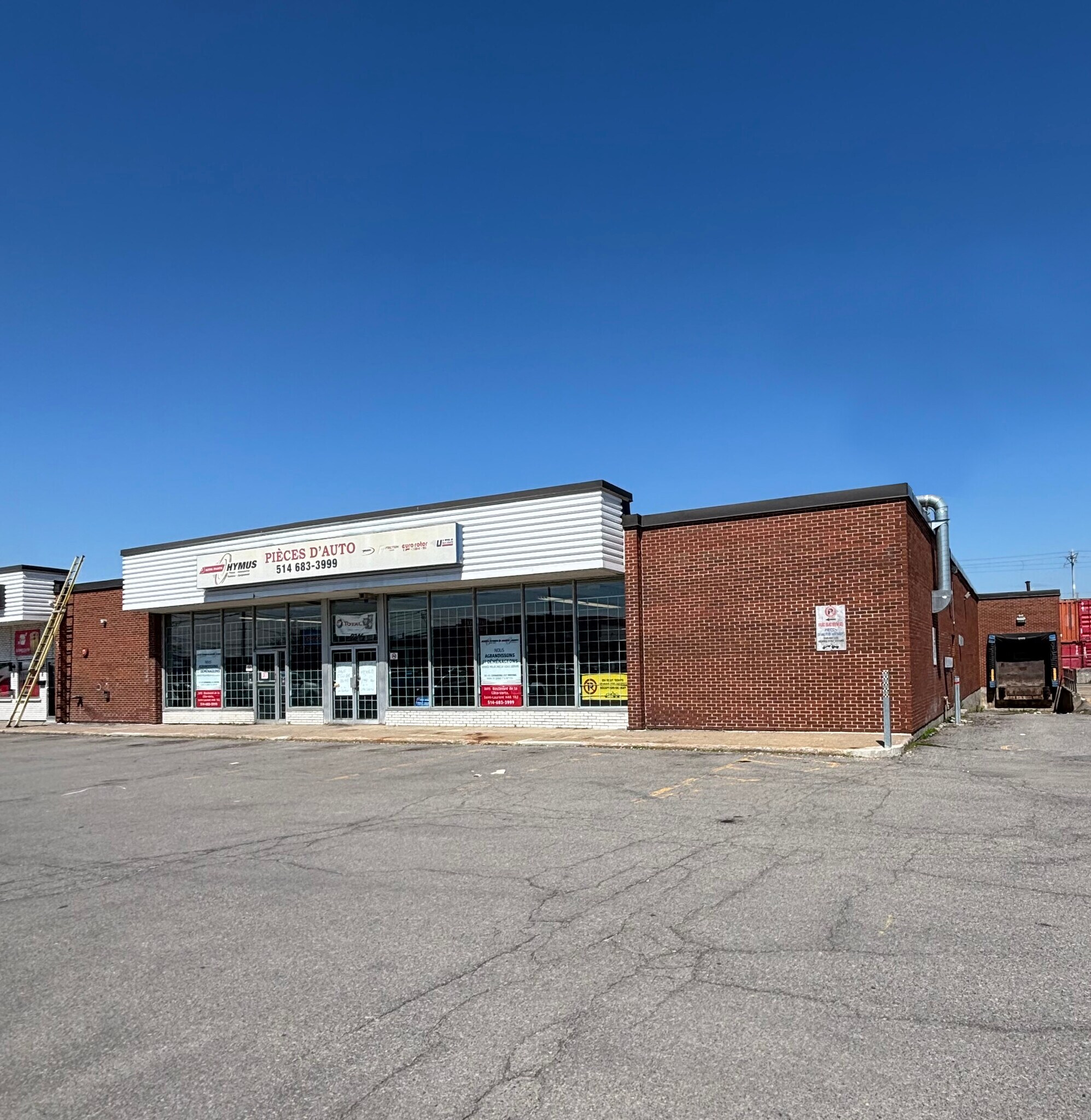 2315-2325 Boul Hymus, Dorval, QC à louer Photo de l’immeuble– Image 1 sur 1
