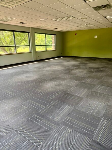 4440 Hagadorn Rd, Okemos, MI à louer - Photo de l’immeuble – Image 3 sur 5