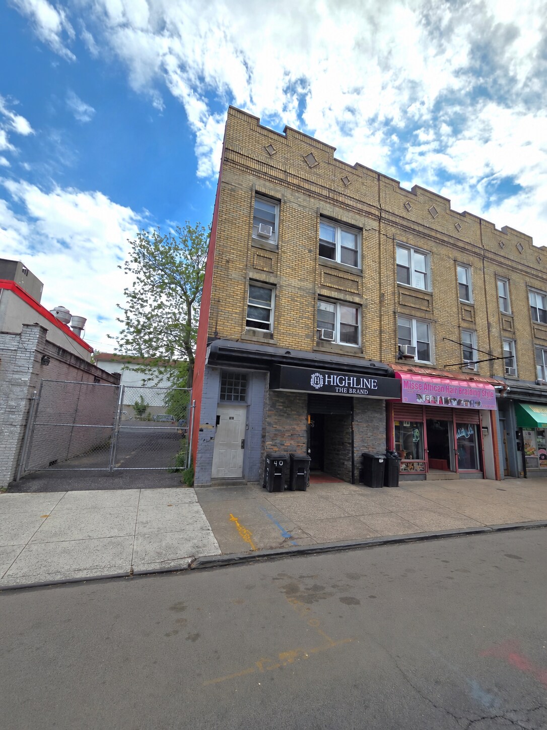 40 Martin Luther King Jr Dr, Jersey City, NJ à vendre Photo de l’immeuble– Image 1 sur 12