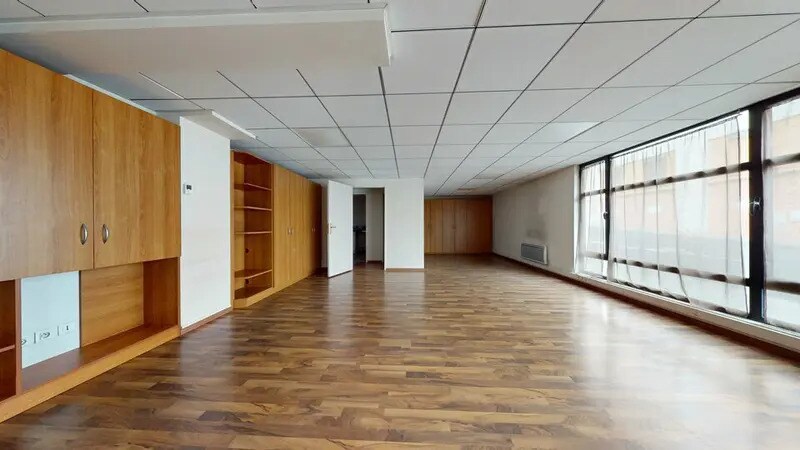 Bureau dans Lyon à louer Photo intérieure– Image 1 sur 10