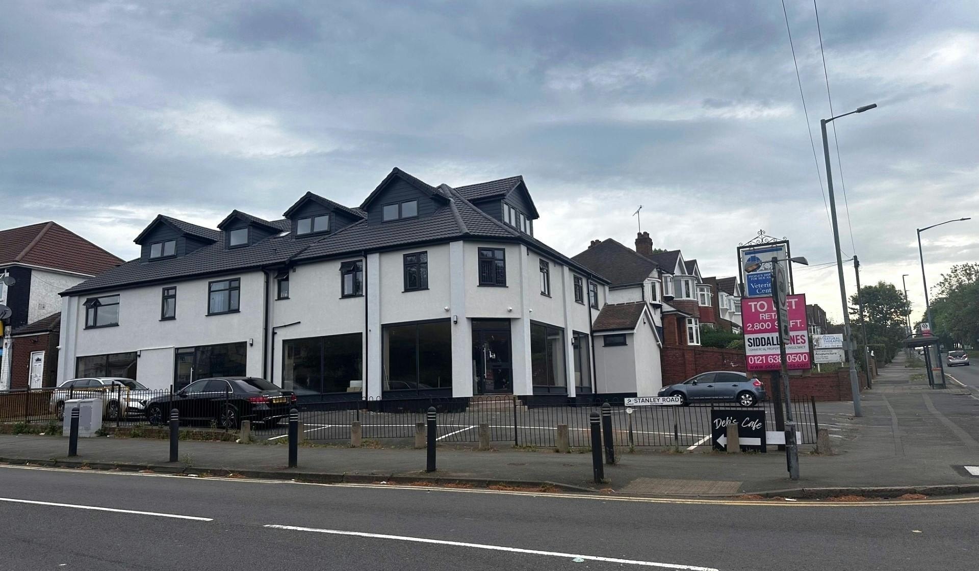 456-458 Hagley Rd W, Oldbury à louer Photo de l’immeuble– Image 1 sur 6