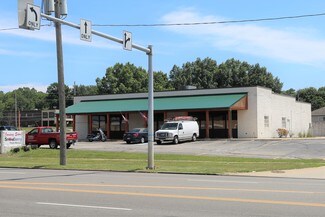 Plus de détails pour 13425 Snow Rd, Brook Park, OH - Local commercial à louer