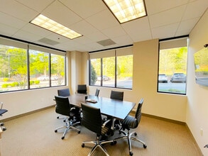 5640 Dillard Dr, Cary, NC à louer Photo intérieure– Image 2 sur 6