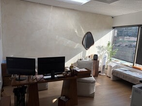 22801 Ventura Blvd, Woodland Hills, CA à louer Photo intérieure– Image 2 sur 3