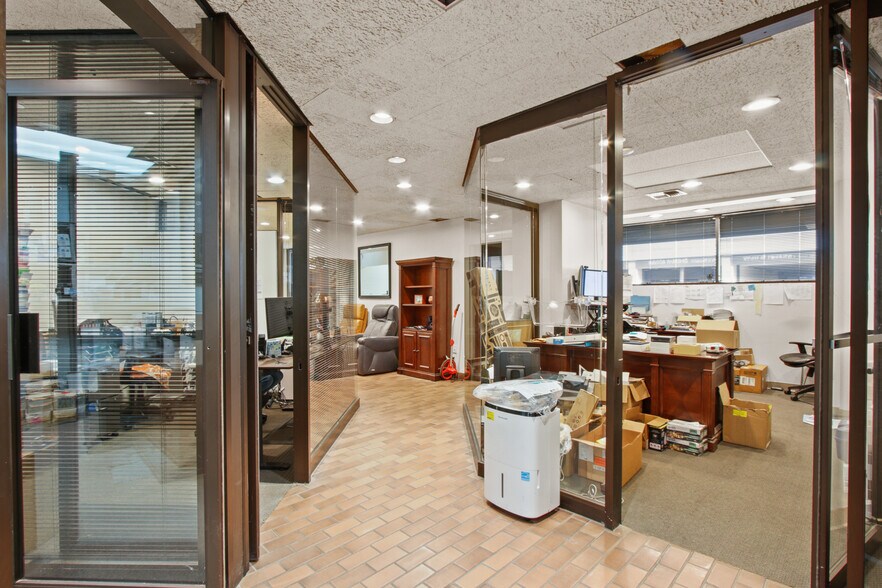 1627 Pontius Ave, Los Angeles, CA à vendre - Photo intérieure – Image 3 sur 19