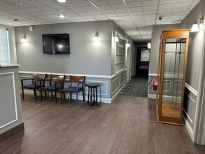 2700 Loch Raven Rd, Baltimore, MD à louer Photo intérieure– Image 1 sur 8