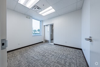 6422 E Campus Dr, San Antonio, TX à louer Photo intérieure– Image 2 sur 21