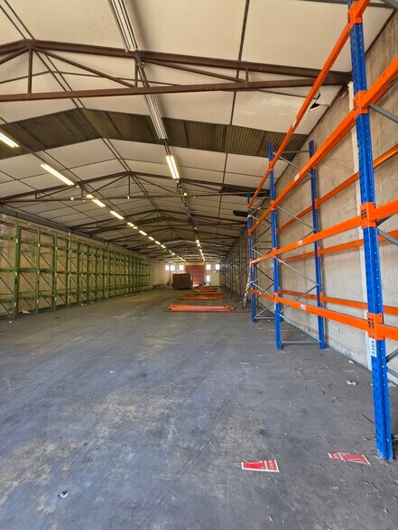 Industriel/Logistique dans Canovelles, Barcelona à louer - Photo intérieure – Image 2 sur 4