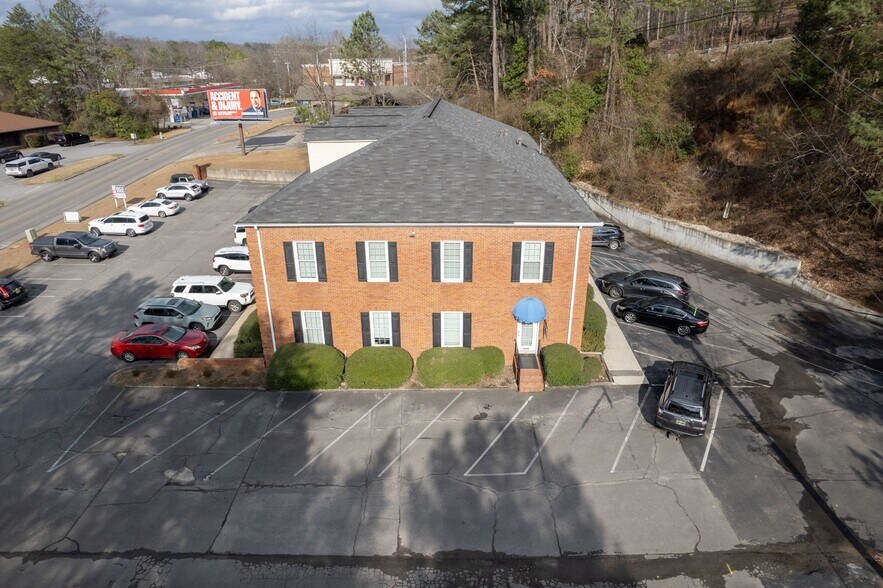 2170 Clearbrook Rd, Birmingham, AL à vendre - Photo de l’immeuble – Image 3 sur 11