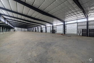 3501 Pollok Dr, Conroe, TX à louer Photo intérieure– Image 2 sur 2