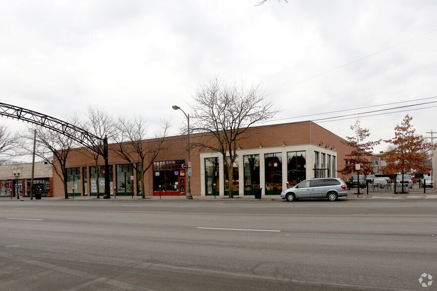 939 N High St, Columbus, OH à louer - Photo de l’immeuble – Image 3 sur 5