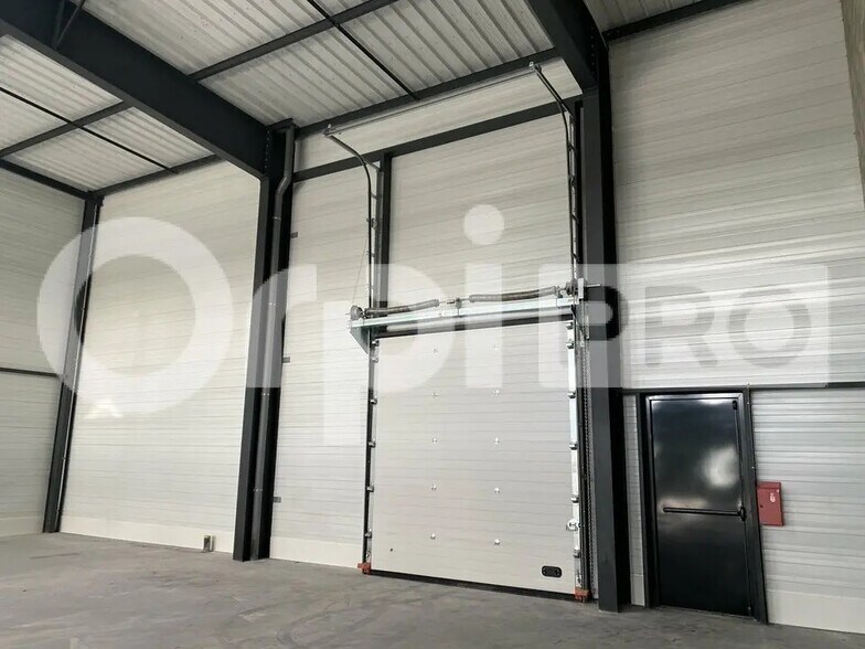 Local d'activités dans Le Havre à vendre - Photo de l’immeuble – Image 2 sur 4