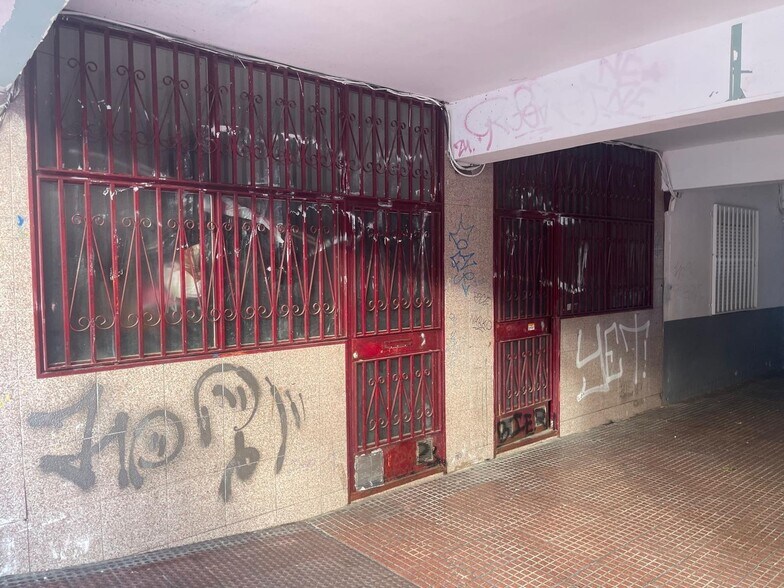 Portefeuille de 2 biens à vendre sur LoopNet.fr - Photo de l’immeuble – Image 2 sur 3