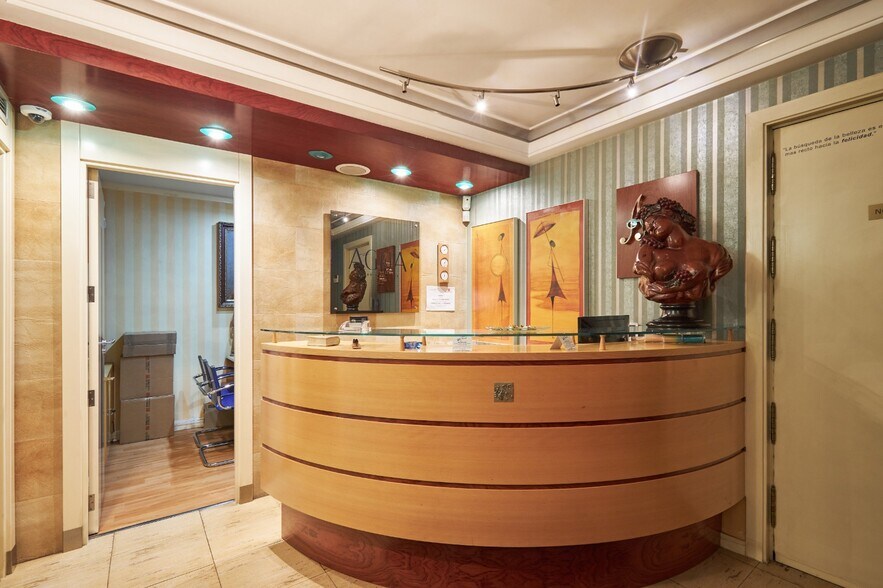 Calle Del Doctor Fleming, 44, Madrid, Madrid à vendre - Photo de l’immeuble – Image 2 sur 17