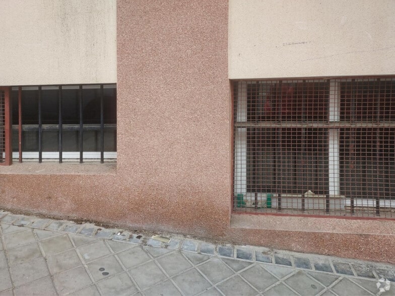 View Photo