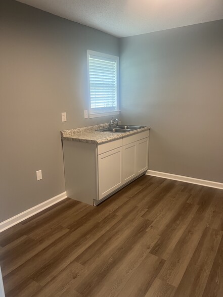11900 Mott St, Arlington, TN à louer - Photo intérieure – Image 2 sur 30