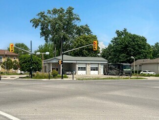Plus de détails pour 8 Metcalfe St E, Strathroy, ON - Local commercial à vendre