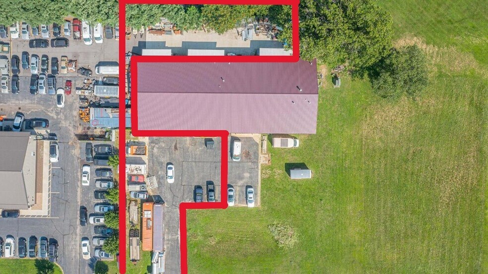 139 Gatlin Dr, Griffith, IN à louer - Photo de l’immeuble – Image 2 sur 16