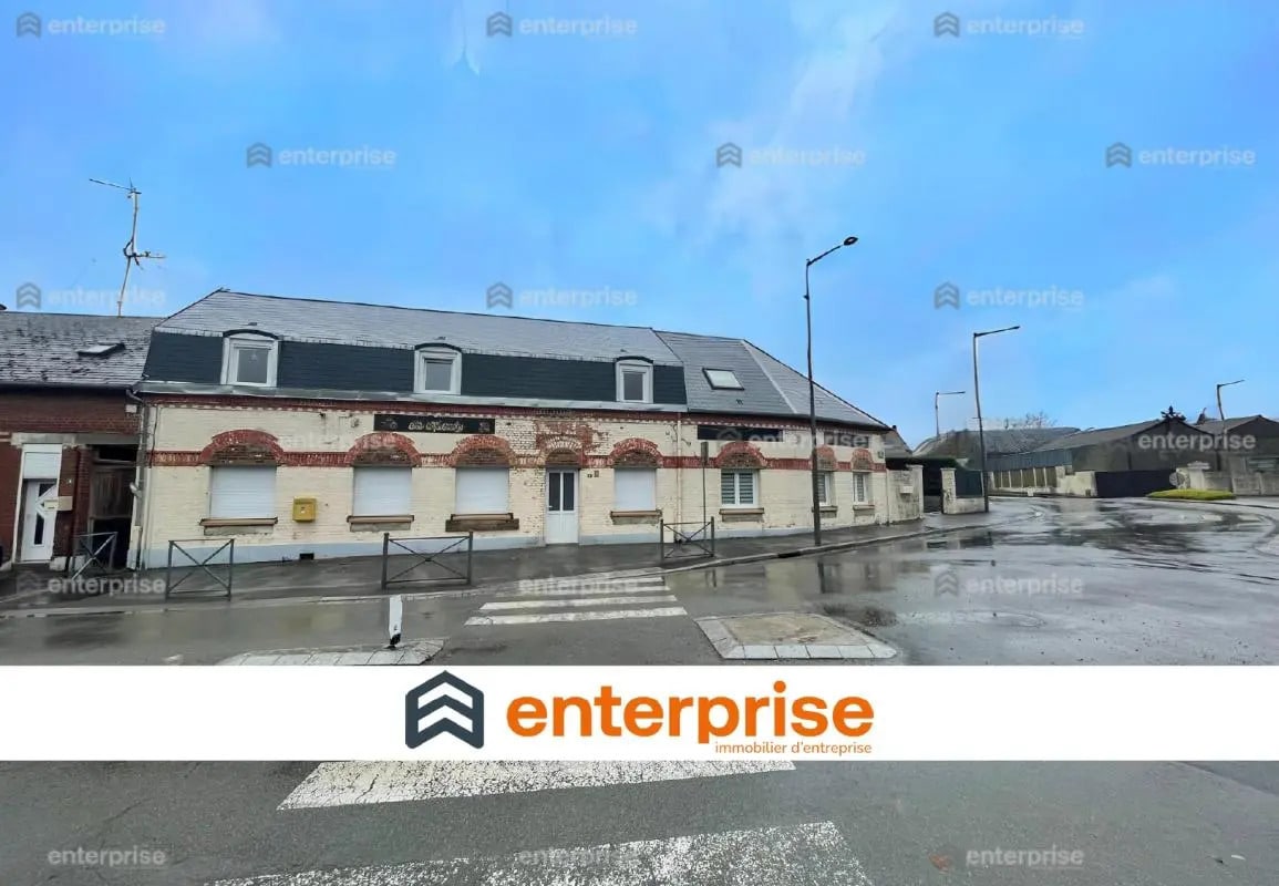 Local commercial dans Lesdins à louer Photo de l’immeuble– Image 1 sur 2