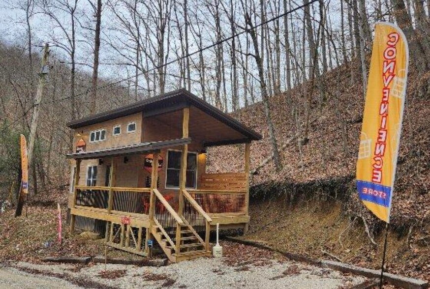 115 Twin Arch Rd, Stanton, KY à vendre - Photo de l’immeuble – Image 2 sur 10