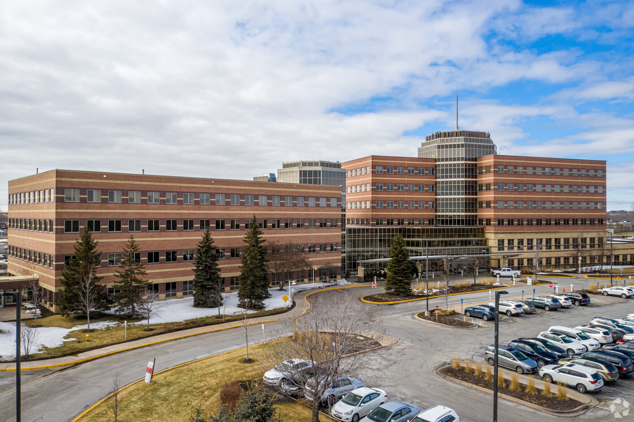 2805 Campus Dr, Plymouth, MN à louer Photo principale– Image 1 sur 7