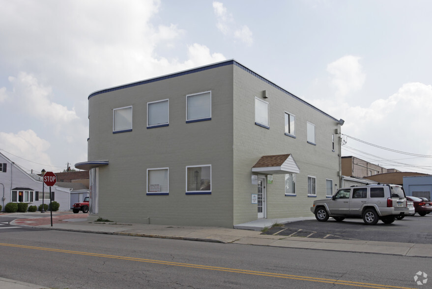 440 W Main St, Fairborn, OH à vendre - Photo de l’immeuble – Image 2 sur 10