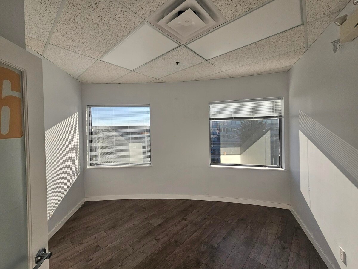 8181 Cambie Rd, Richmond, BC V6X 3X9 - Lot 6610 - - Photo intérieure - Image 1 of 4