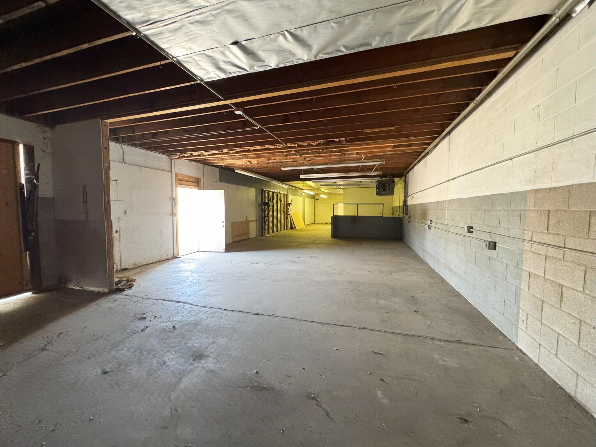 141 N Dillon Ave, San Jacinto, CA à louer Photo intérieure– Image 1 sur 7