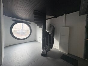 74 Rue Georges Bonnac, Bordeaux à louer Photo intérieure– Image 1 sur 7