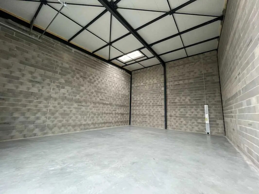 161 Allée Des Peupliers, Trévoux, Ain 01600 - Lot 701 - - Photo intérieure - Image 1 of 1