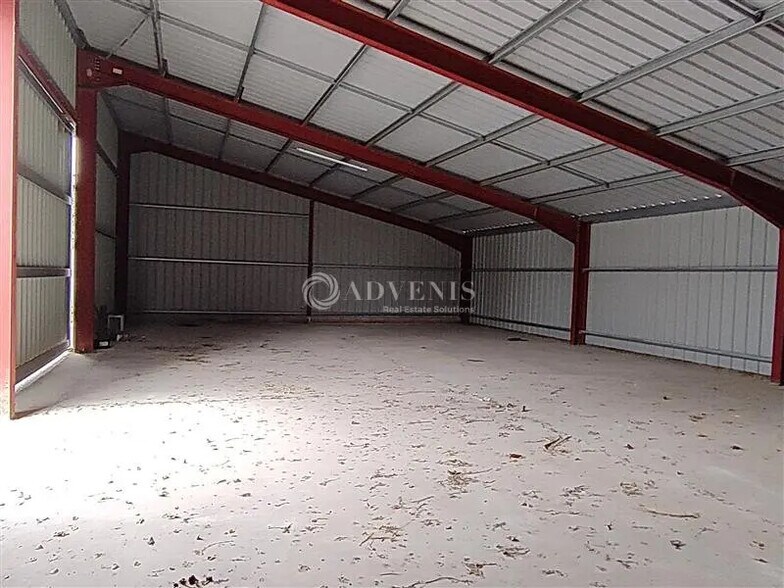 Local d’activités dans Nissan-lez-Enserune à louer - Photo intérieure – Image 2 sur 4