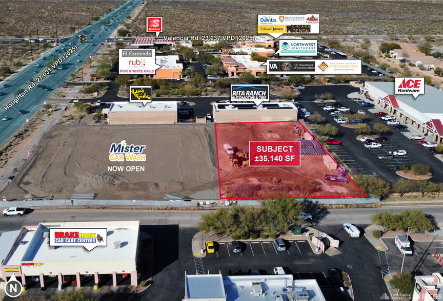 7461 S Houghton Rd, Tucson, AZ à vendre - Photo de l’immeuble – Image 1 sur 7