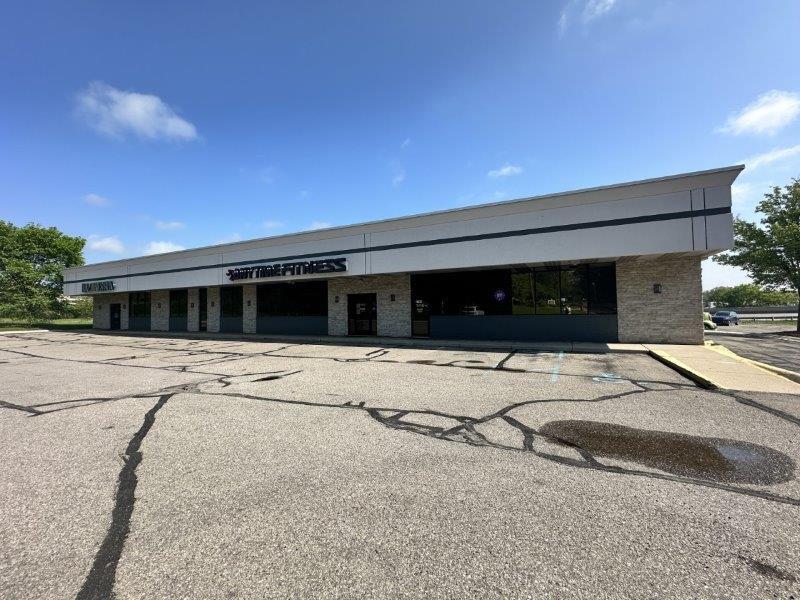 2744-2750 Jackson Ave, Ann Arbor, MI à louer Photo de l’immeuble– Image 1 sur 4