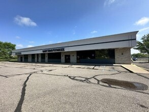 2744-2750 Jackson Ave, Ann Arbor, MI à louer Photo de l’immeuble– Image 1 sur 4