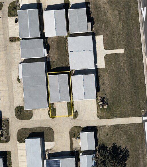 108 Boerne Stage Airfield, Boerne, TX à vendre - Photo de l’immeuble – Image 2 sur 7