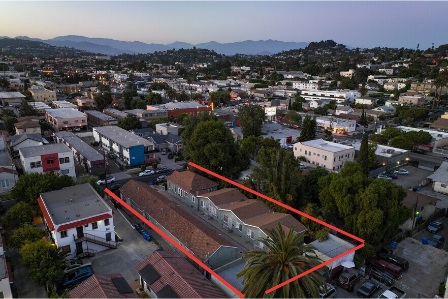 4124-4126 1/2 Monroe St, Los Angeles, CA à vendre - Photo de l’immeuble – Image 3 sur 21