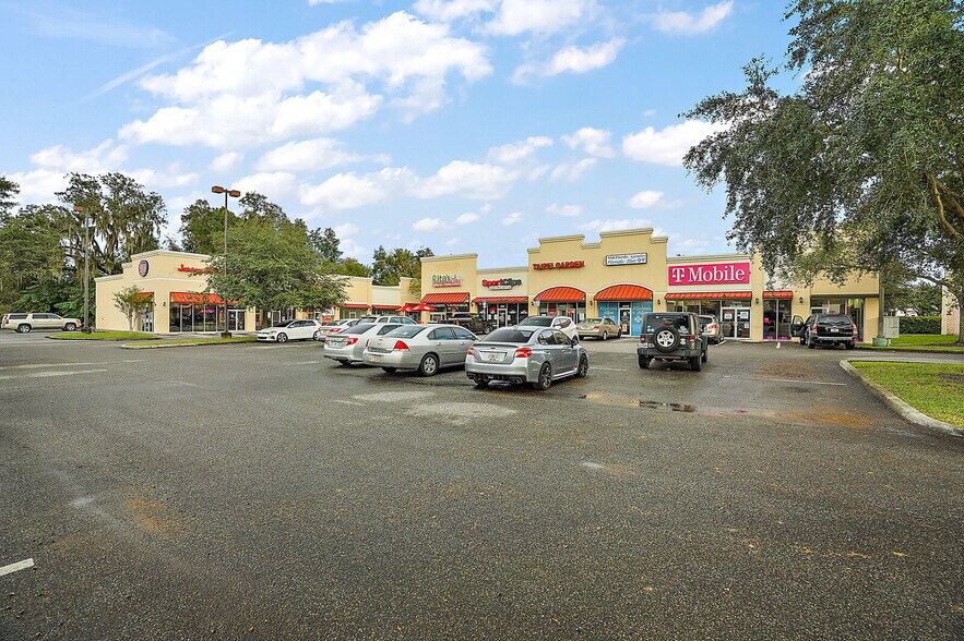 2602 SW 19th Ave, Ocala, FL à louer - Photo principale – Image 1 sur 9